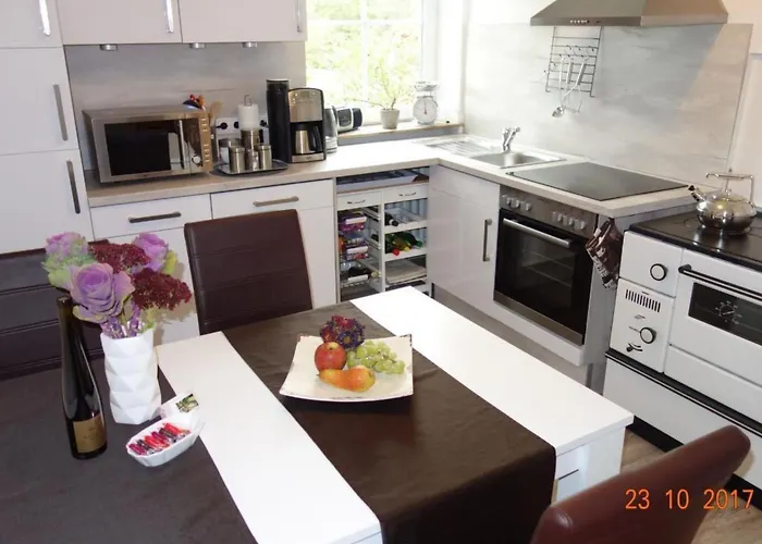 Apartment Tolle In Mit Grossem Garten By Interhome