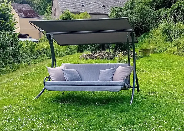 Tolle In Mit Grossem Garten By Interhome Apartment *