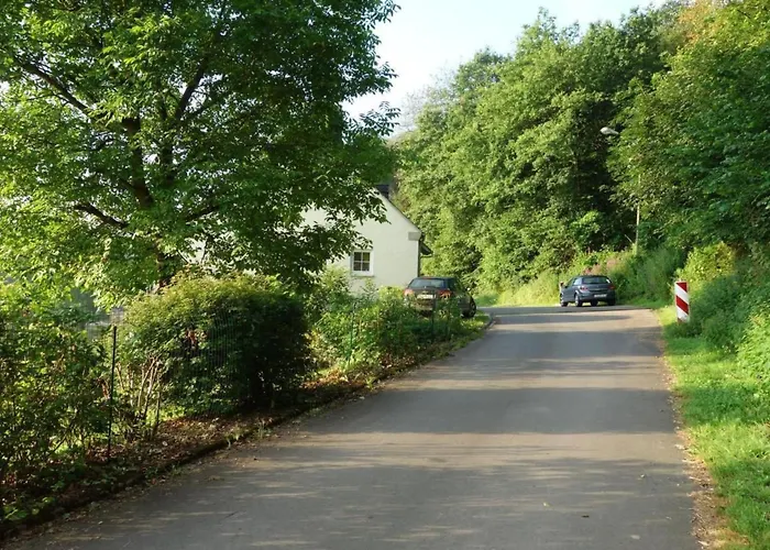 Tolle In Mit Grossem Garten By Interhome Apartamento Klusserath