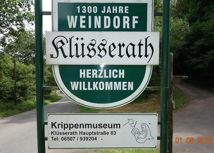 Apartment Tolle In Mit Grossem Garten By Interhome